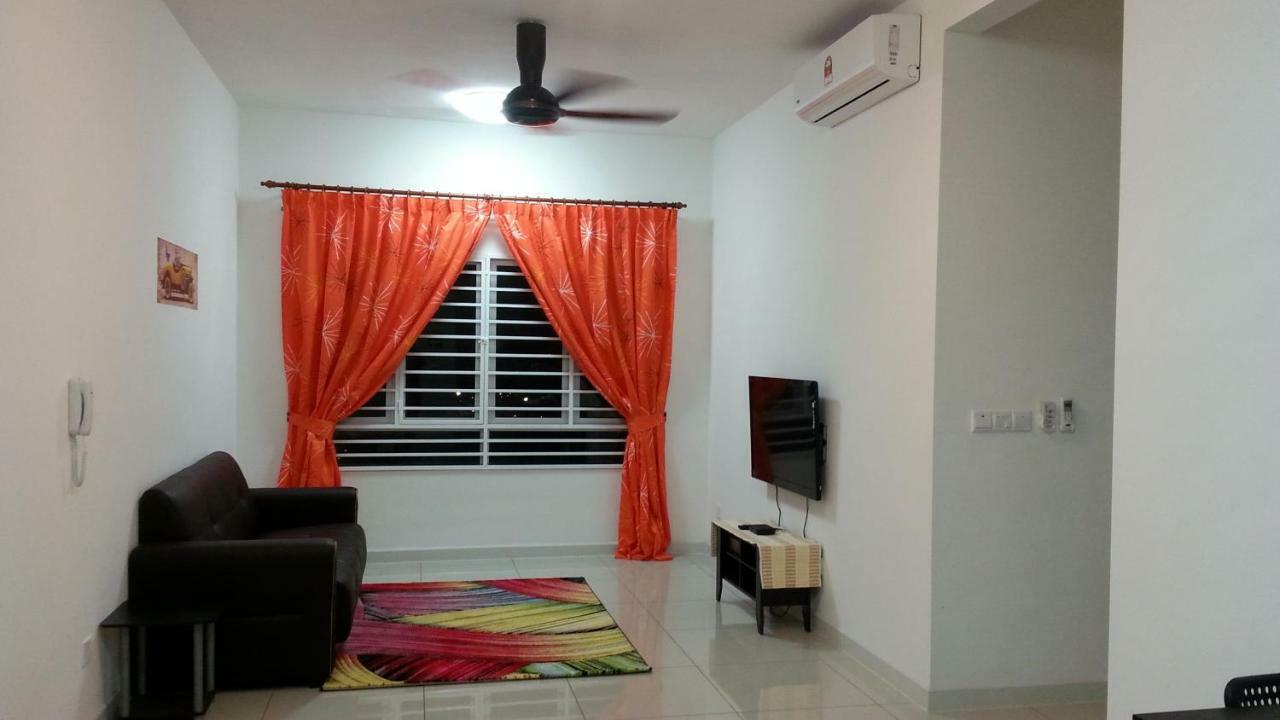Az Homestay @ Southville City Bangi Extérieur photo